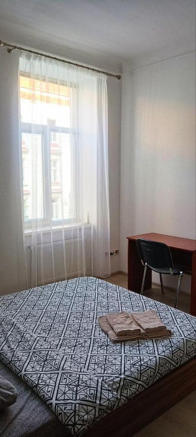 2Х Кімнатна Квартира У Львові Поряд З Залізничним Вокзалом Apartment ภายนอก รูปภาพ